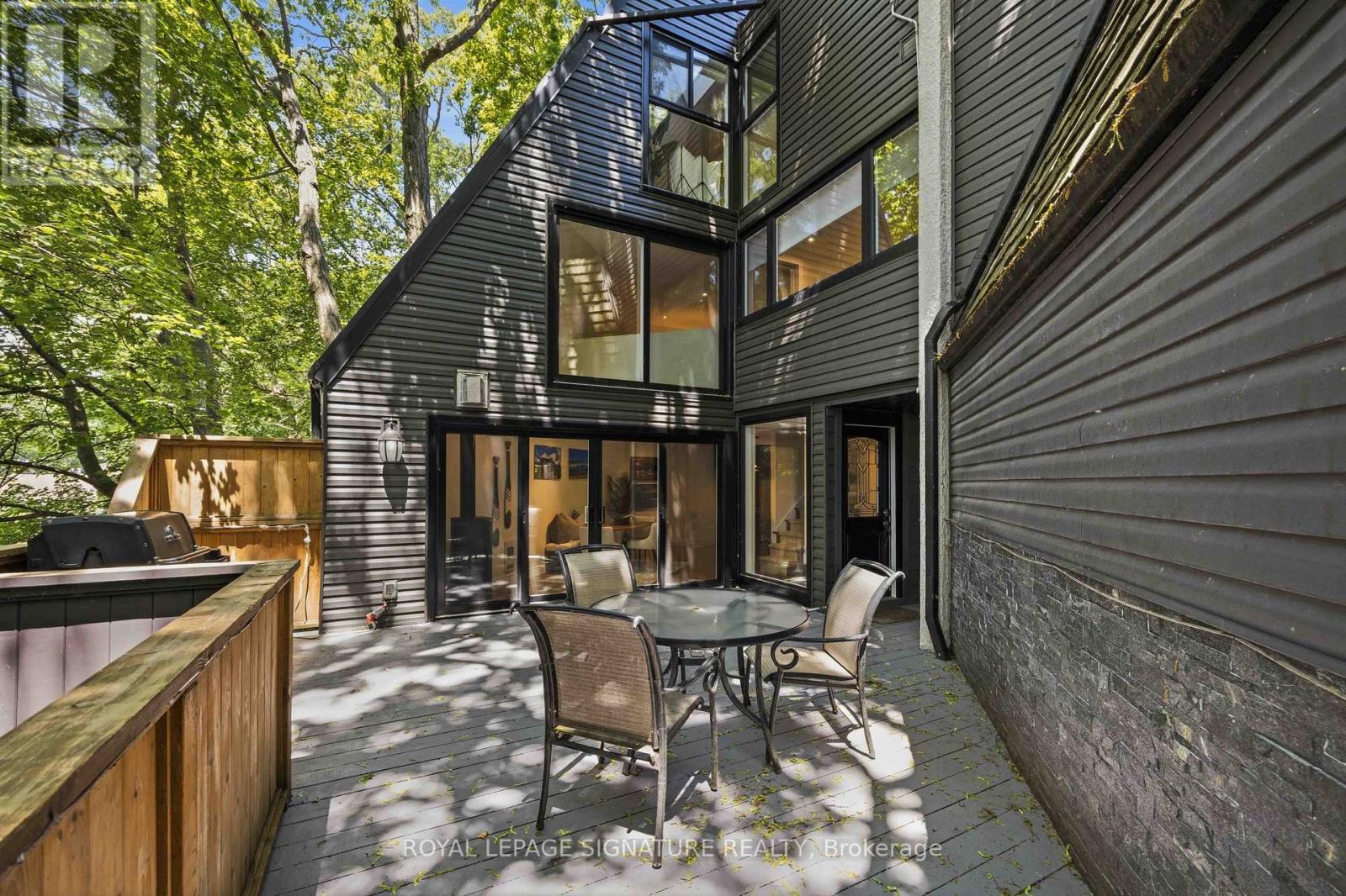 7 - 2366 Queen Street E, Toronto, Ontario M4E 1H4 - Photo 29 - E13459230