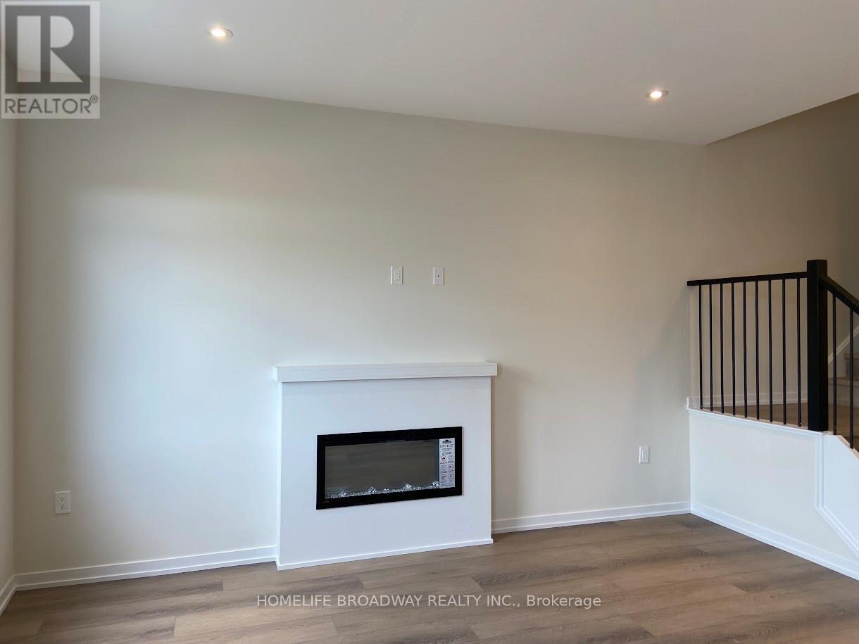1412 19th Avenue, Richmond Hill, Ontario  L4E 3R4 - Photo 3 - N13459238