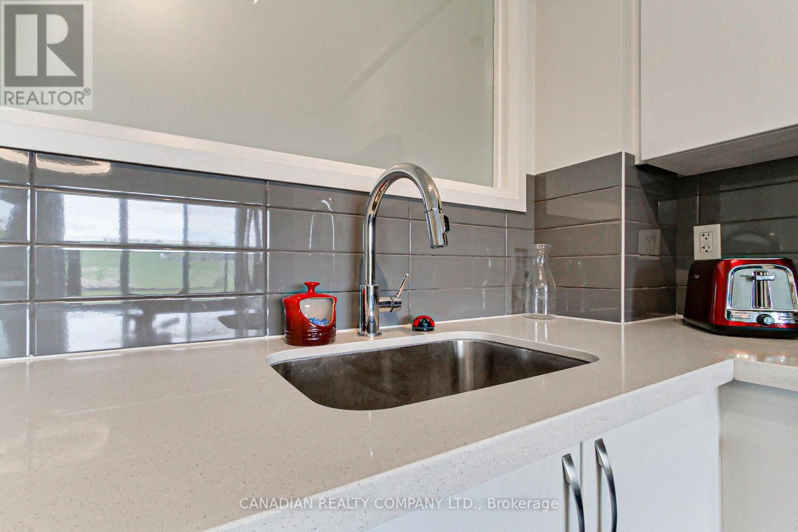 233 - 555 William Graham Drive, Aurora, Ontario  L4G 7C4 - Photo 19 - N13459248