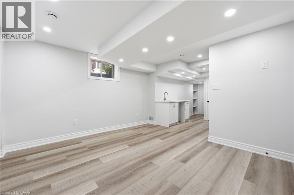 141 Borers Creek Circle, Hamilton, Ontario  L8B 1W3 - Photo 40 - 40840666
