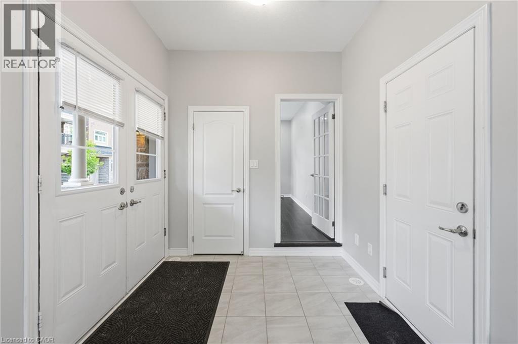 141 Borers Creek Circle, Hamilton, Ontario  L8B 1W3 - Photo 6 - 40840666