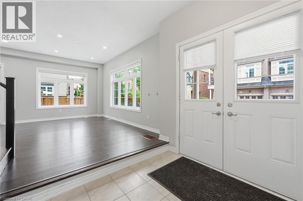 141 Borers Creek Circle, Hamilton, Ontario  L8B 1W3 - Photo 7 - 40840666