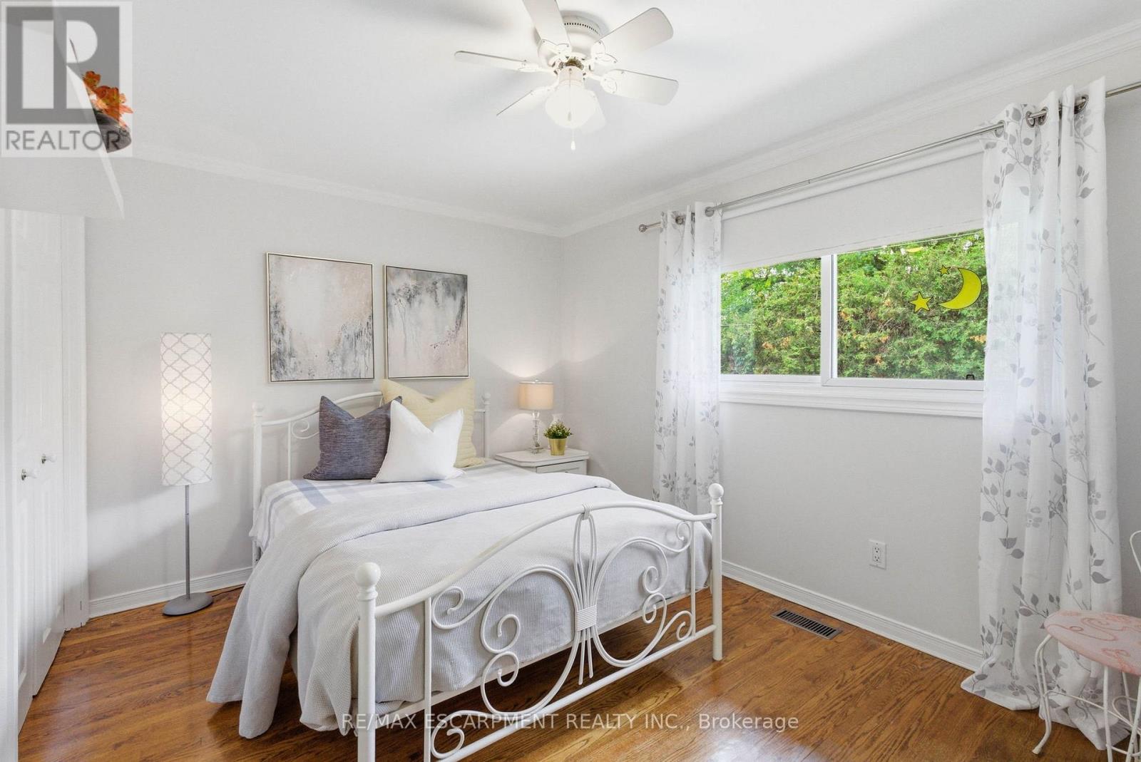 5203 Cedarbrook Crescent, Burlington, Ontario  L7L 3P9 - Photo 25 - W13459212