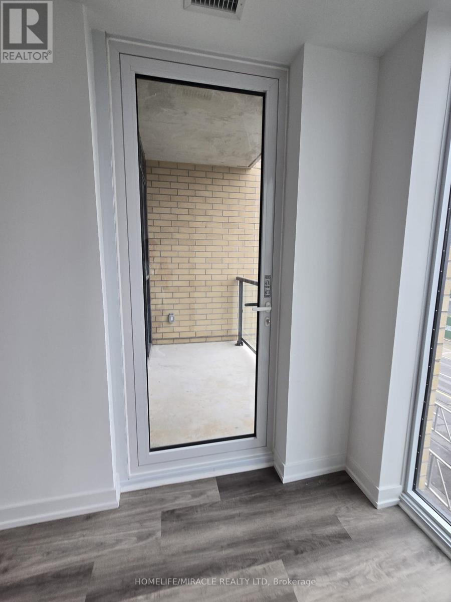 314 - 6 Chartwell Road, Toronto, Ontario M8Z 4E8 - Photo 8 - W13459224