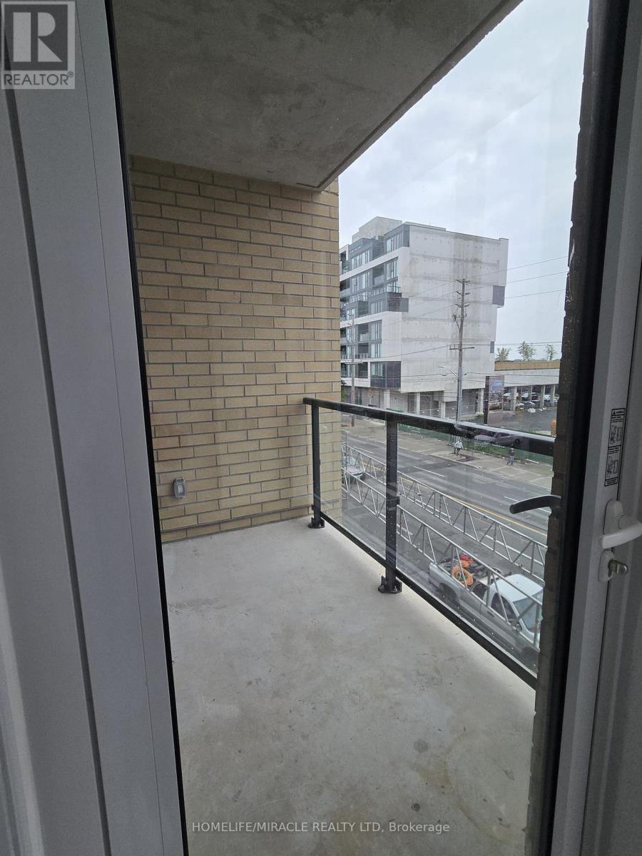 314 - 6 Chartwell Road, Toronto, Ontario M8Z 4E8 - Photo 9 - W13459224