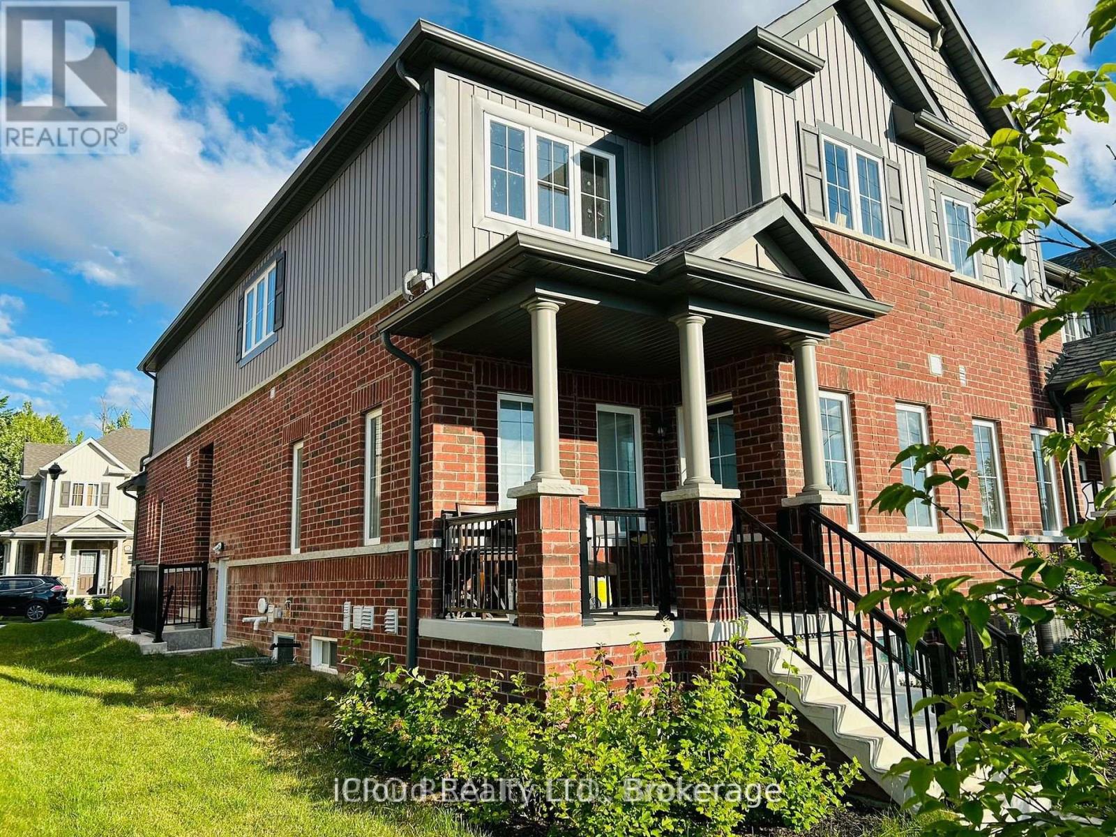UPPER LEVEL - 35 BRIXHAM LANE, Brampton, Ontario