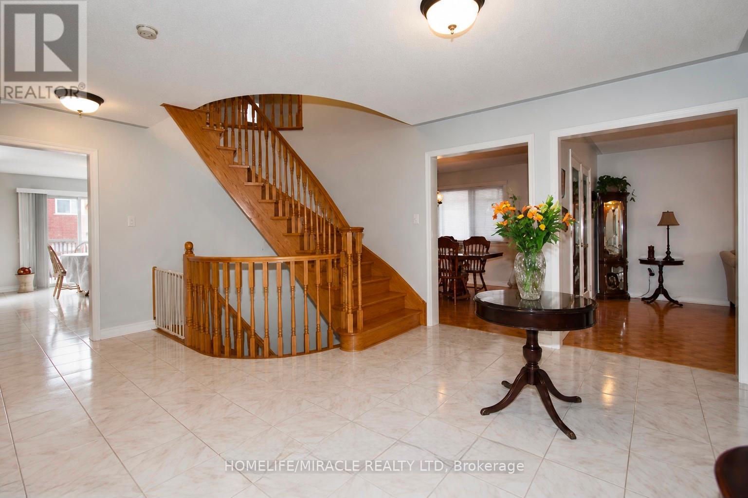 4734 Creditview Road, Mississauga, Ontario L5M 5H2 - Photo 4 - W13459202