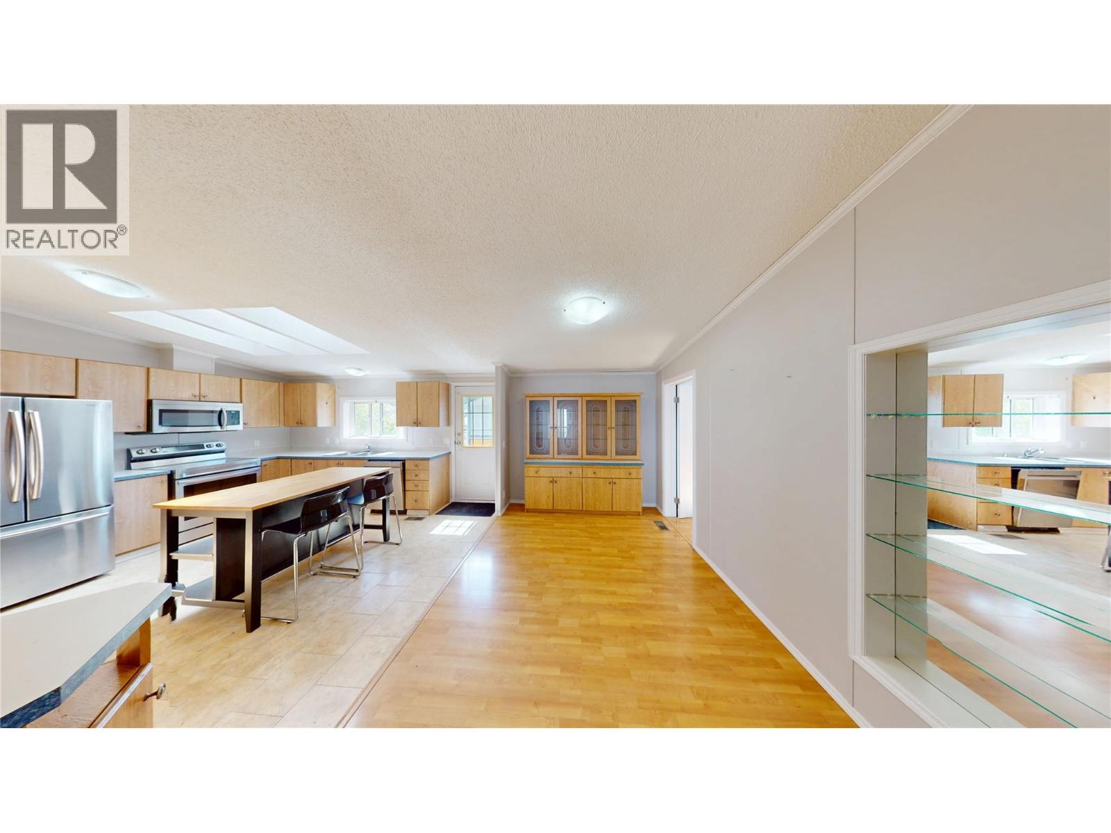 388 Red Cedar Crescent, Sparwood, British Columbia  V0B 2G0 - Photo 6 - 10391569