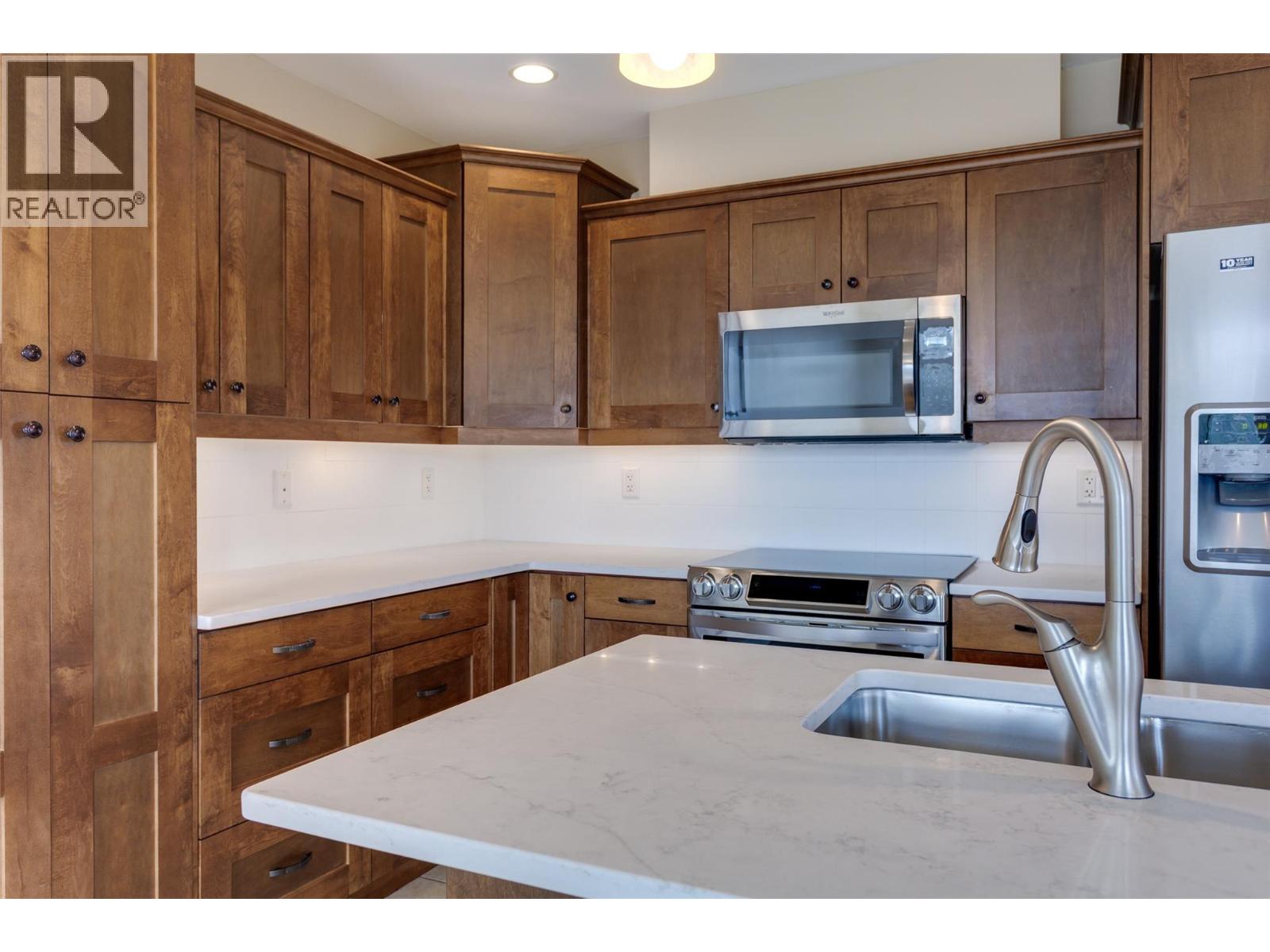 2470 Tuscany Drive Unit# 302, West Kelowna, British Columbia  V4T 3G8 - Photo 13 - 10391797
