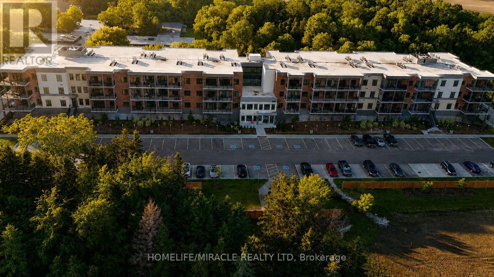 322 - 121 MARY STREET, Clearview, Ontario