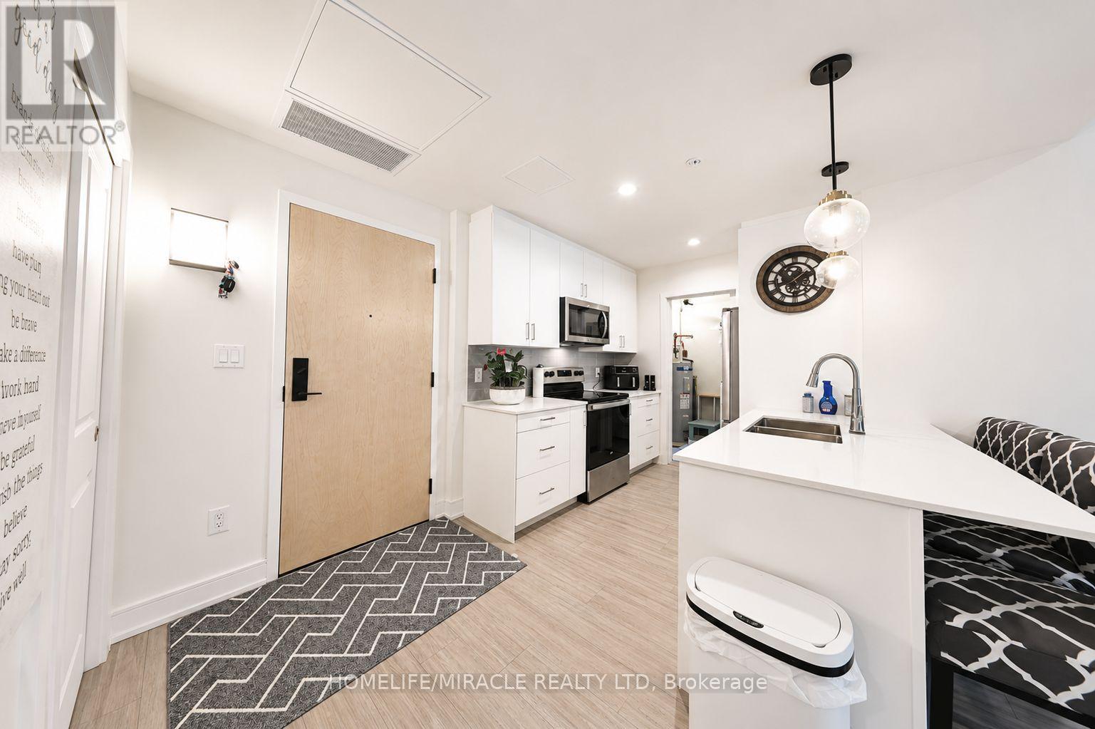 322 - 121 Mary Street, Clearview, Ontario  L0M 1G0 - Photo 4 - S13459324
