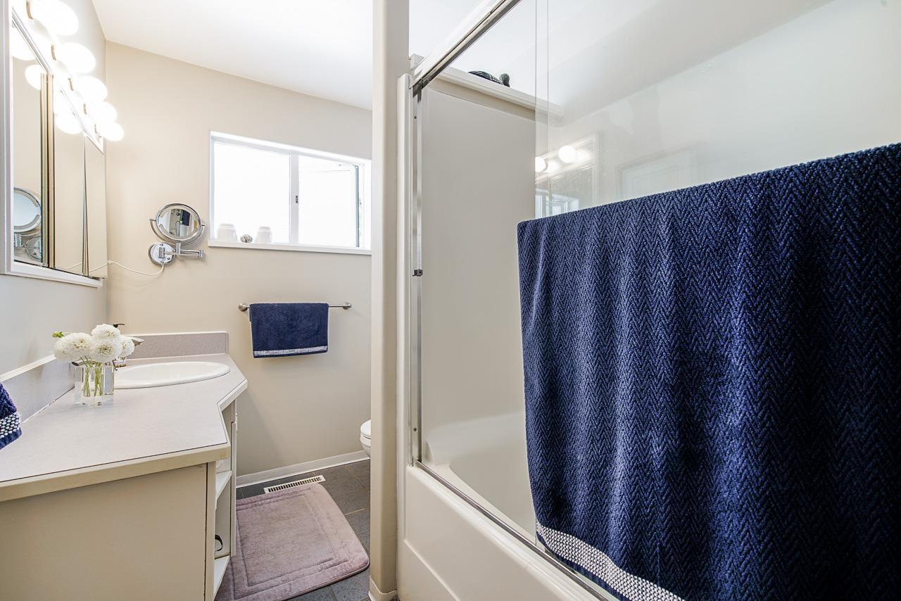32582 Fleming Avenue, Mission, British Columbia  V2V 2G9 - Photo 14 - R3134214