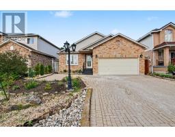 6 THEODORE DRIVE, Hamilton, Ontario