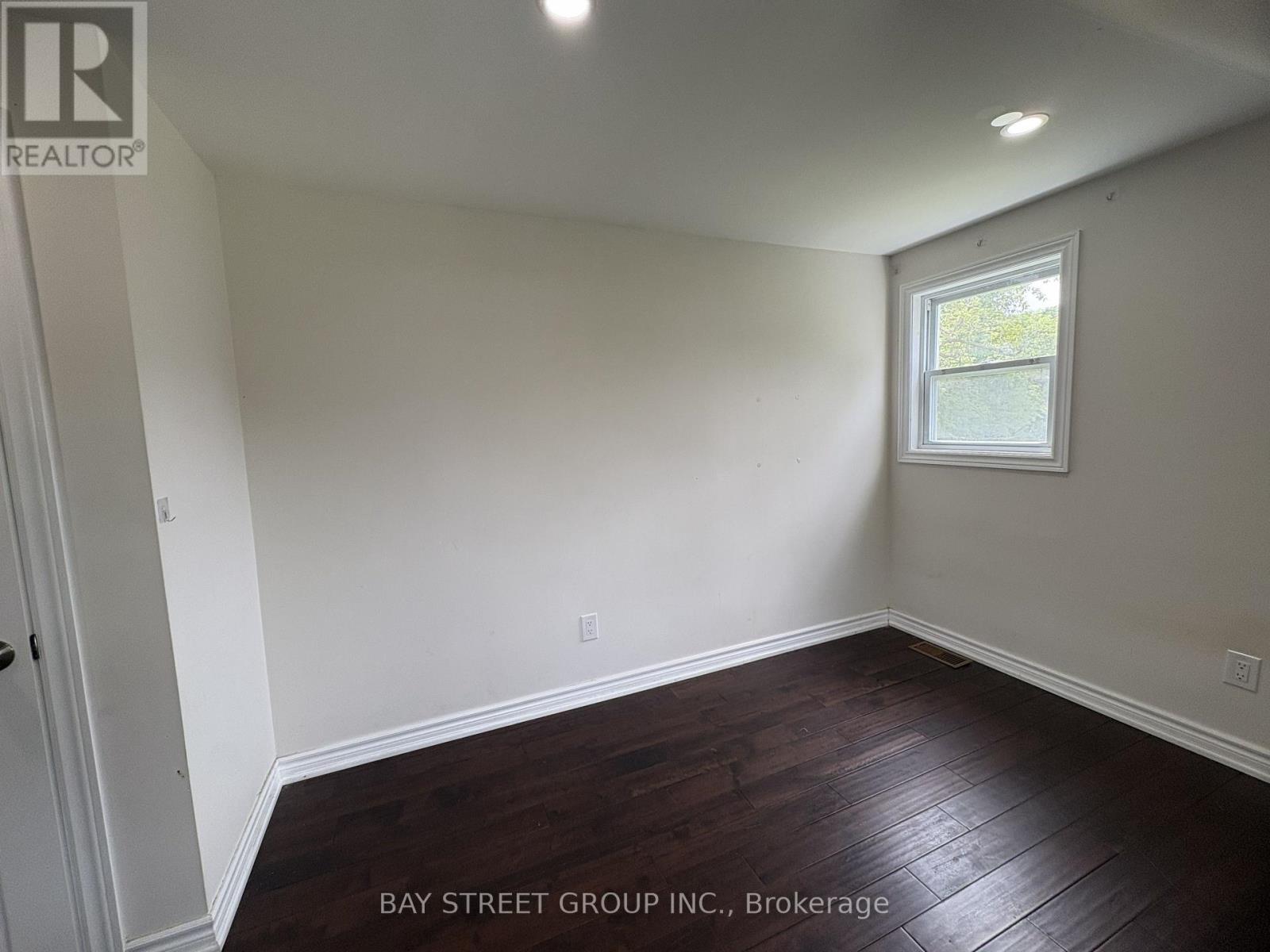 59 Ann Street, Hamilton, Ontario  L9H 2N4 - Photo 8 - X13440956