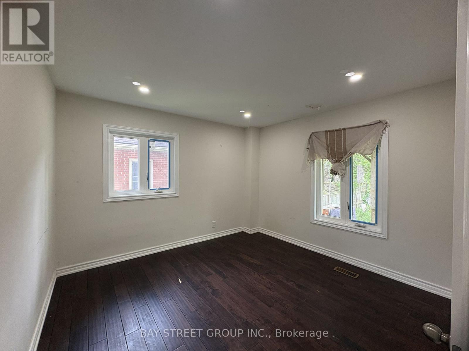 59 Ann Street, Hamilton, Ontario  L9H 2N4 - Photo 7 - X13440956