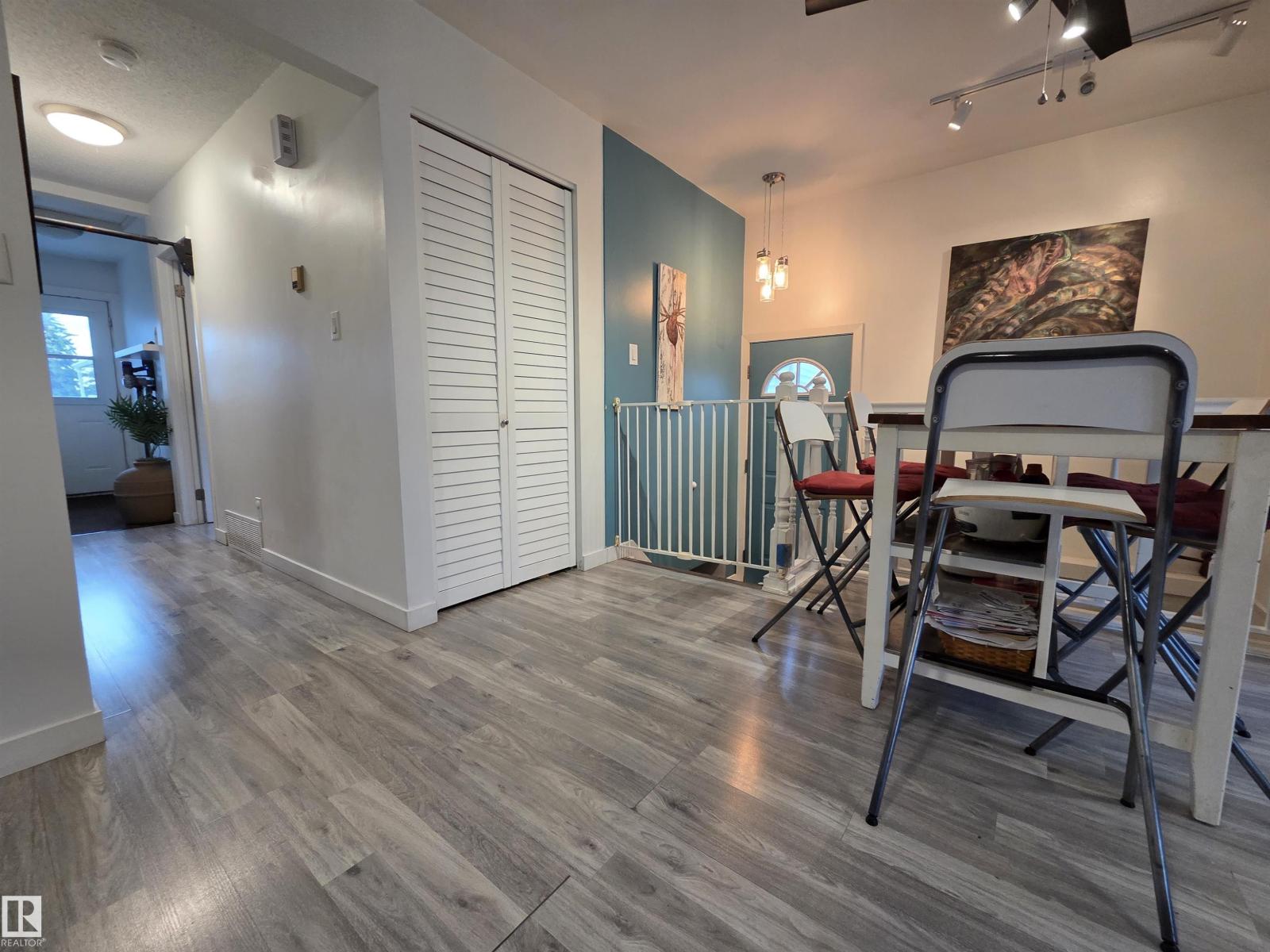 2514 149 Av Nw, Edmonton, Alberta  T5Y 1X3 - Photo 8 - E4494221