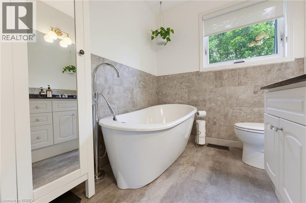 27 Hampton Court, St. George, Ontario  N0E 1N0 - Photo 10 - 40840973