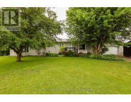 3041 BRIDGE STREET, North Dundas, Ontario