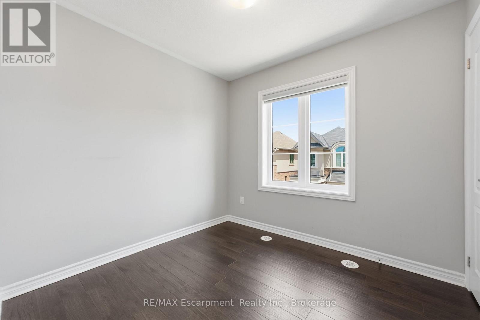 141 Borers Creek Circle, Hamilton, Ontario  L8B 1W3 - Photo 32 - X13459338