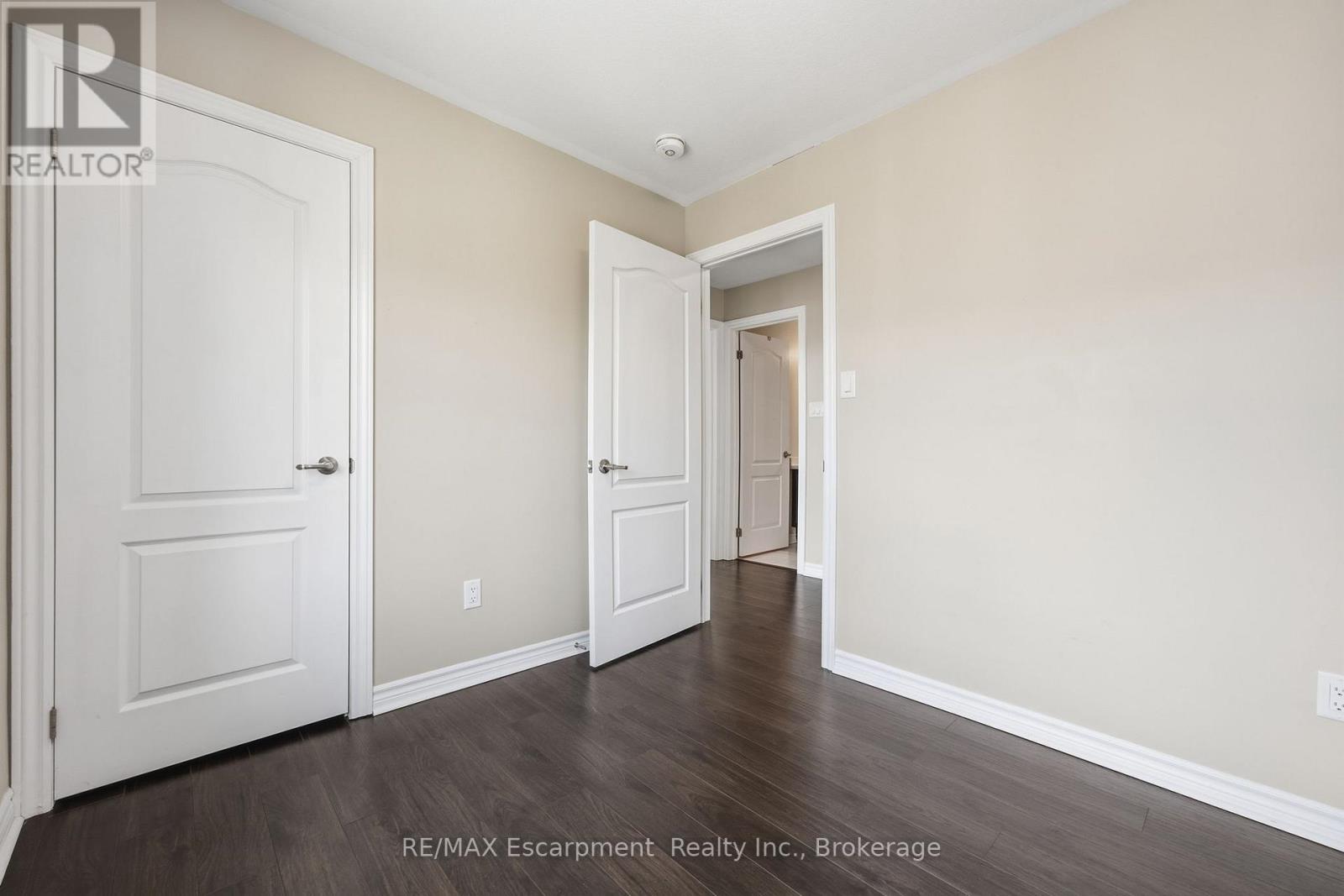 141 Borers Creek Circle, Hamilton, Ontario  L8B 1W3 - Photo 33 - X13459338