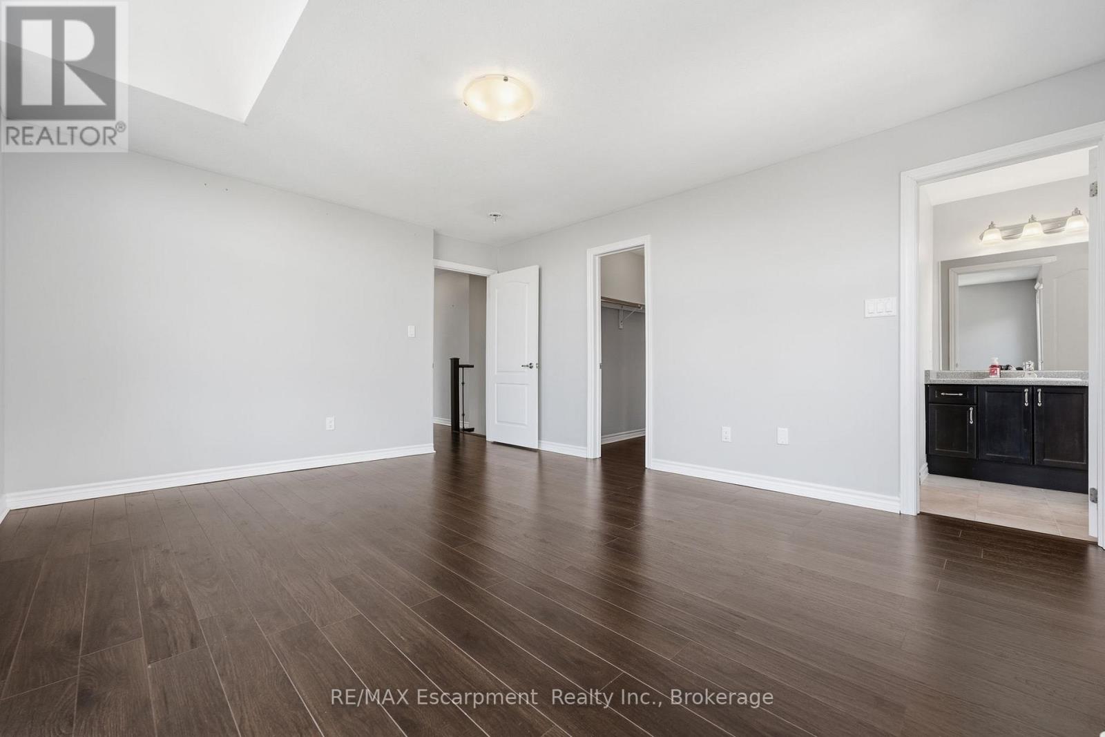 141 Borers Creek Circle, Hamilton, Ontario  L8B 1W3 - Photo 35 - X13459338