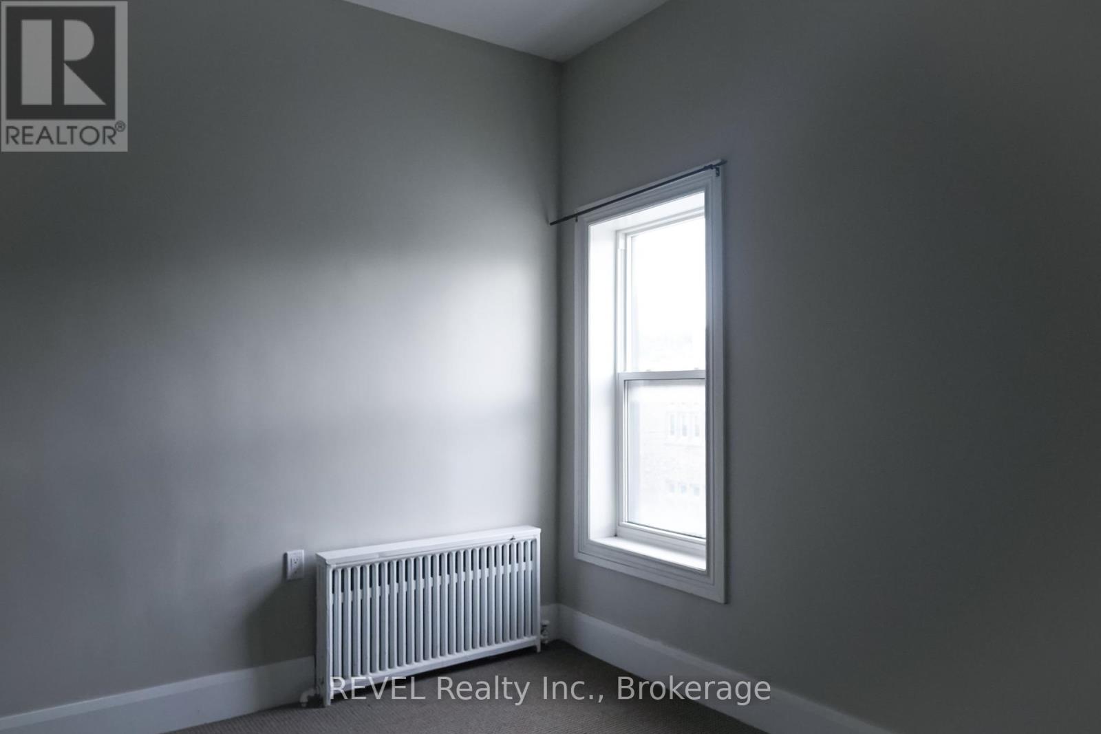 2 - 18 Clairmont Street, Thorold, Ontario L2V 1R1 - Photo 7 - X13459344