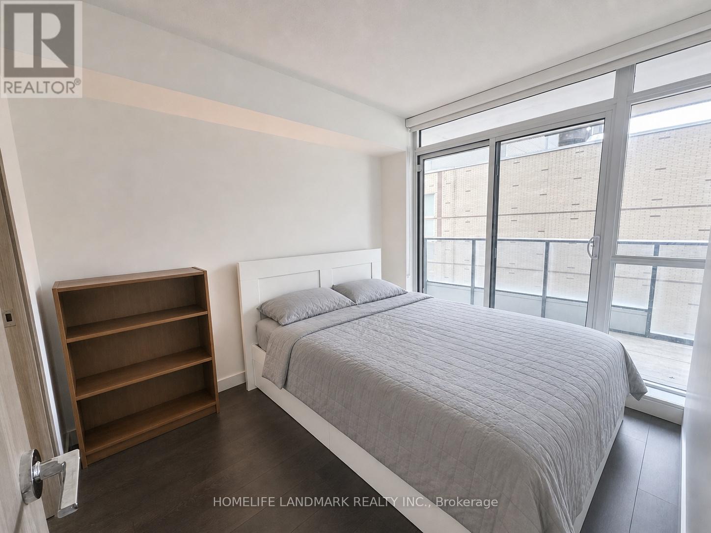 803 - 38 WIDMER STREET, Toronto, Ontario