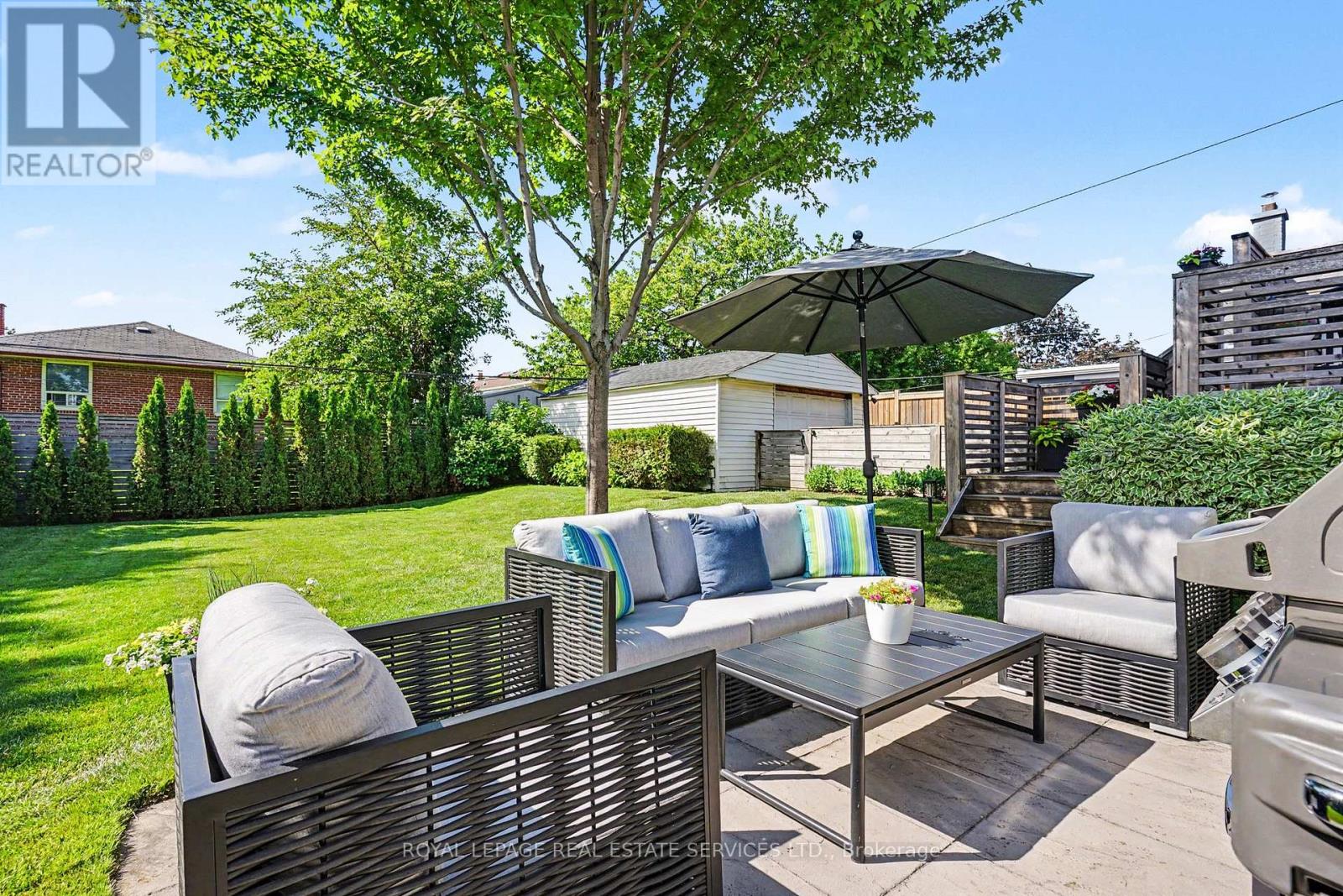 25 Brougham Crescent, Toronto, Ontario  M9R 1J3 - Photo 32 - W13456408
