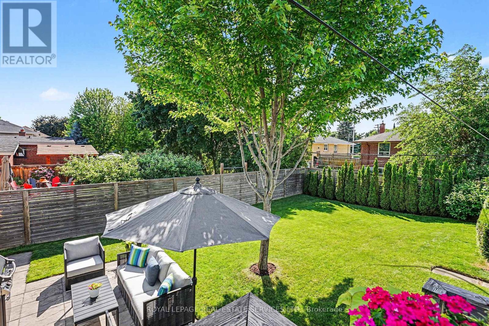 25 Brougham Crescent, Toronto, Ontario  M9R 1J3 - Photo 34 - W13456408