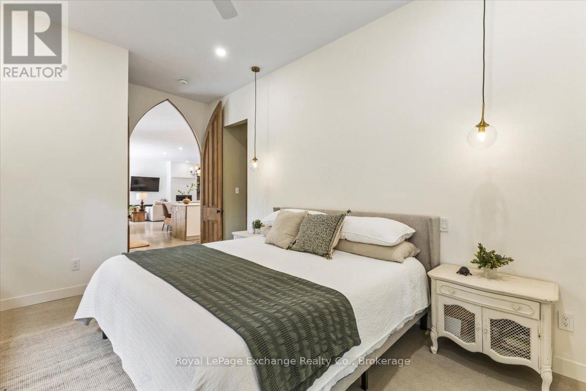 310 Adelaide Street, Kincardine, Ontario  N2Z 2W3 - Photo 27 - X13459398