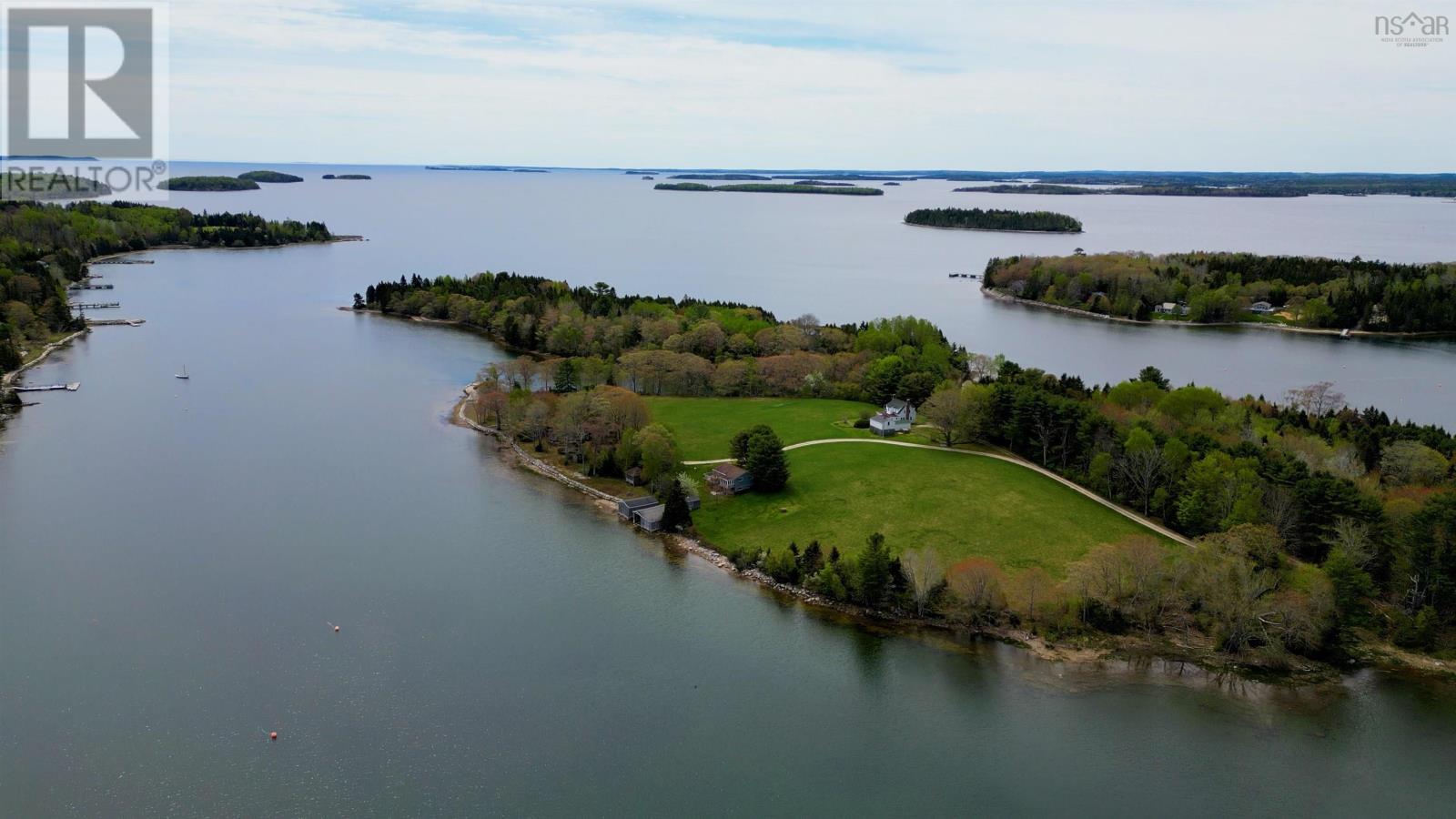 41 Eisnor Road, Marriotts Cove, Nova Scotia  B0J 1K0 - Photo 3 - 202612696