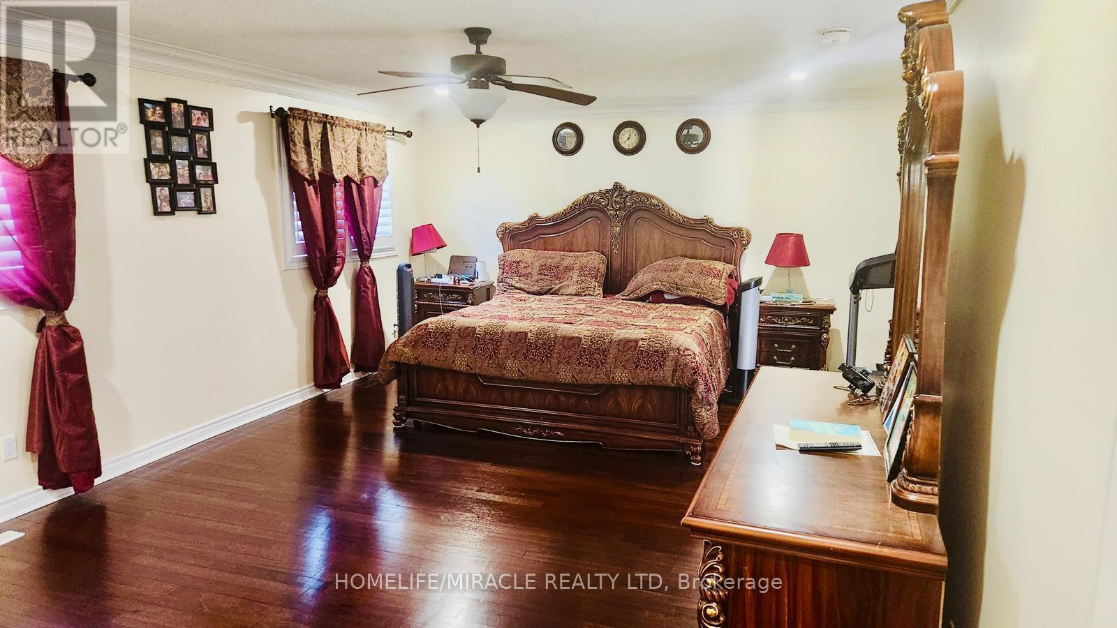 3076 Bayberry Drive, Mississauga, Ontario  L5N 6P1 - Photo 13 - W13459354