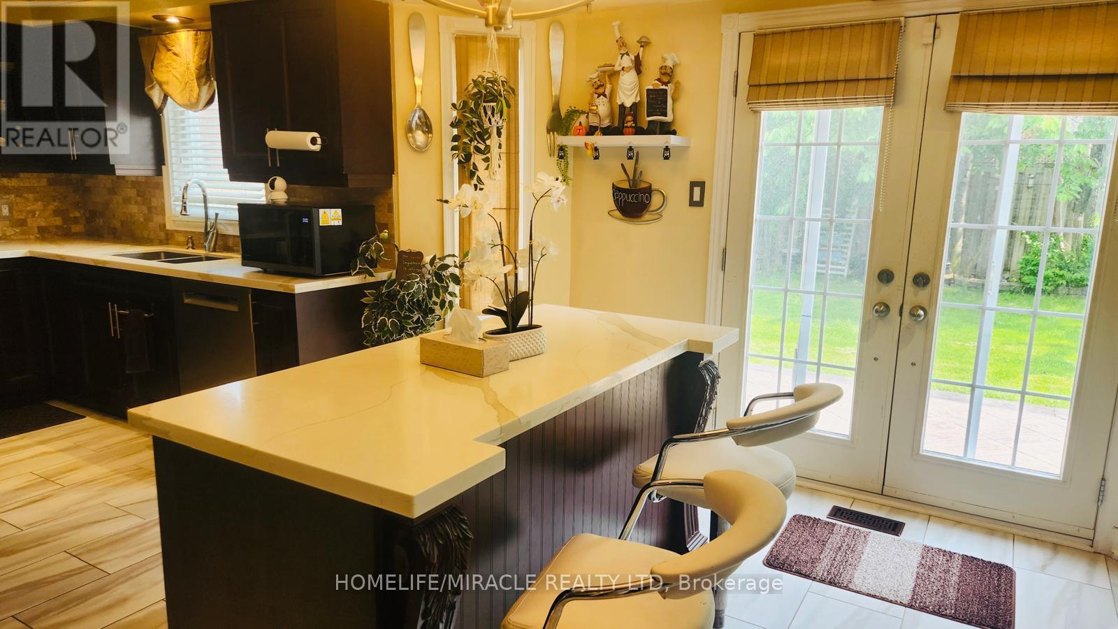 3076 Bayberry Drive, Mississauga, Ontario  L5N 6P1 - Photo 9 - W13459354