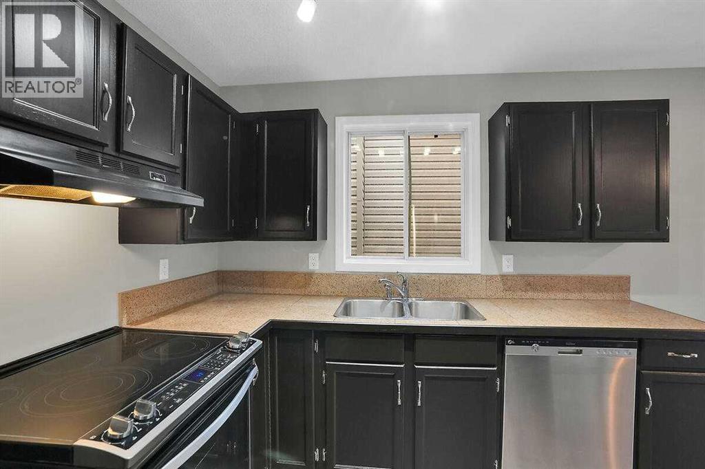 45 Shawinigan Road Sw, Calgary, Alberta  T2Y 2V6 - Photo 8 - A2321931
