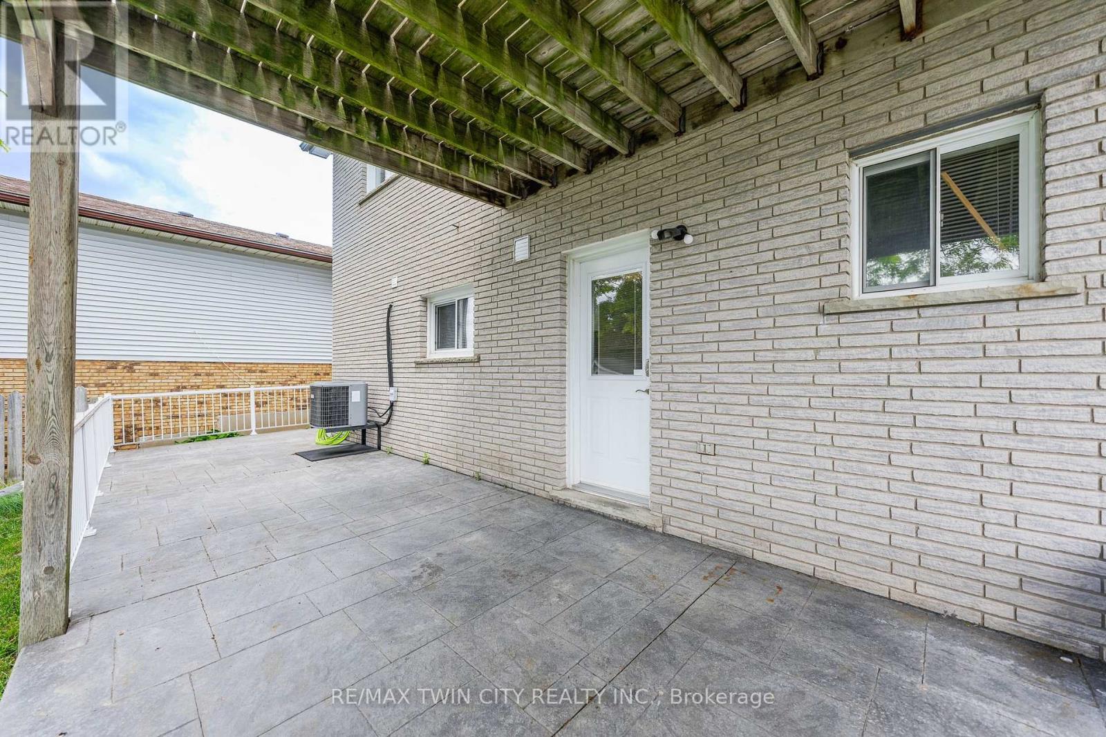 238 Hillmer Road, Cambridge, Ontario  N1R 6N8 - Photo 42 - X13459388