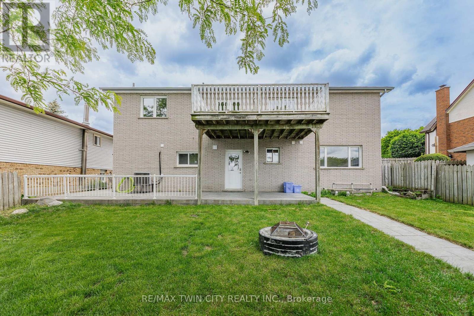 238 Hillmer Road, Cambridge, Ontario  N1R 6N8 - Photo 46 - X13459388