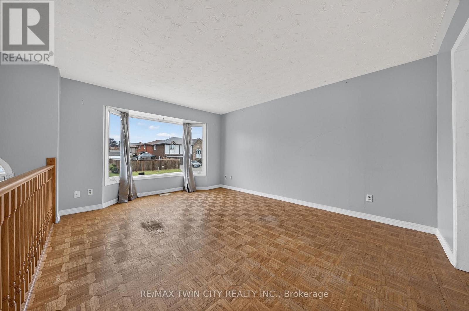 238 Hillmer Road, Cambridge, Ontario  N1R 6N8 - Photo 6 - X13459388