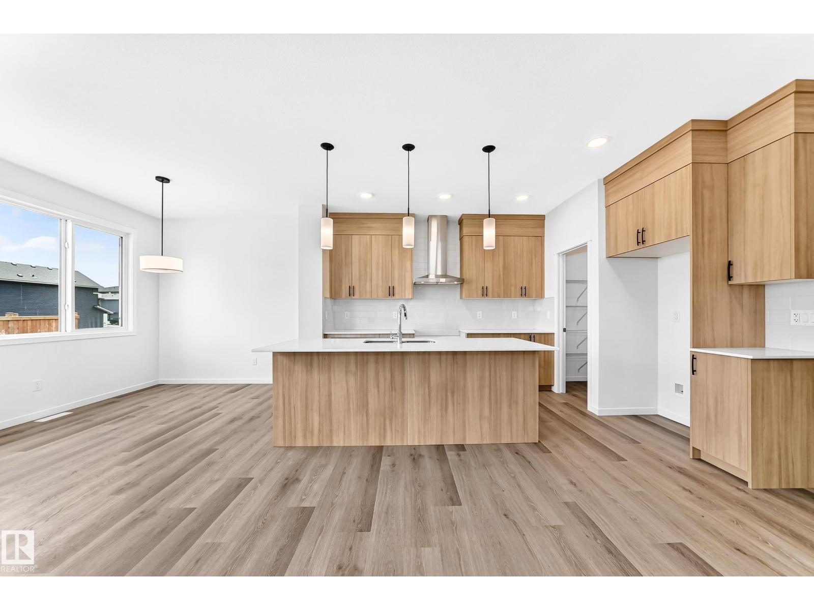 17923 63 St NW, Edmonton, Alberta  T5T 2J3 - Photo 3 - E4474106