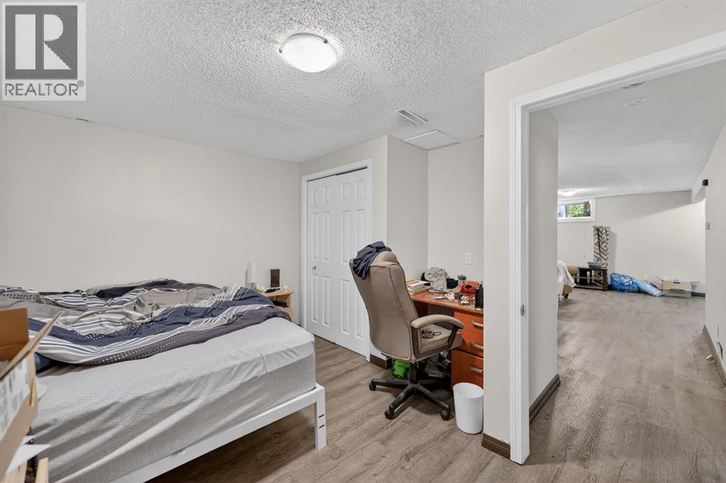 2827 23a Street Nw, Calgary, Alberta  T2M 3Y6 - Photo 12 - A2320139