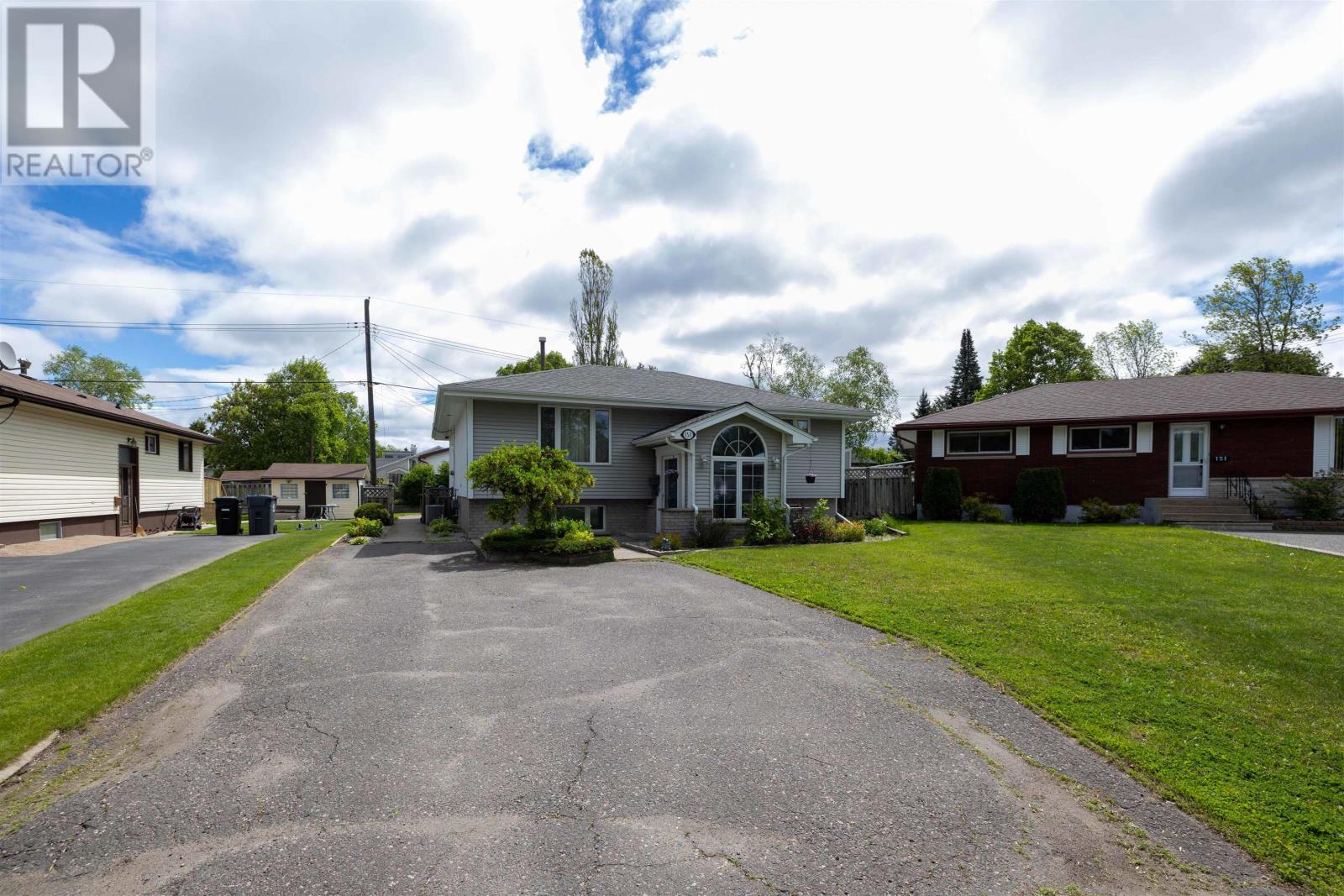 153 Theresa St, Thunder Bay, Ontario  P7A 5P6 - Photo 2 - TB2601568