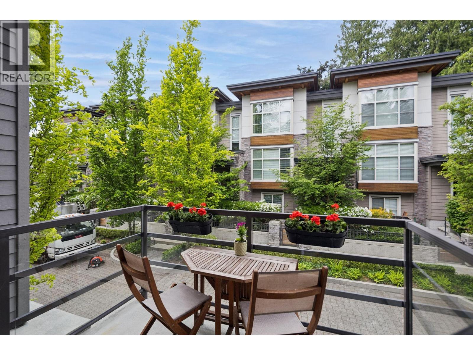 2 3025 Baird Road, North Vancouver, British Columbia  V7K 2G5 - Photo 17 - R3137322