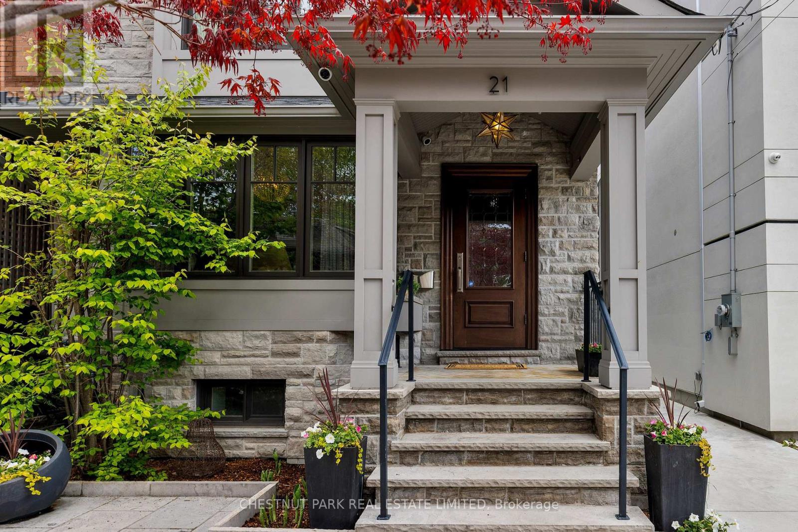 21 Cornish Road, Toronto, Ontario  M4T 2E3 - Photo 3 - C13122618