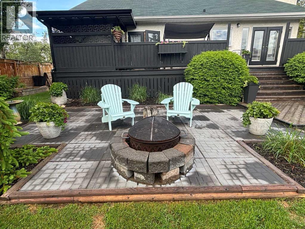 38 Blueberry Drive, Whitecourt, Alberta  T7S 1R2 - Photo 38 - A2321561