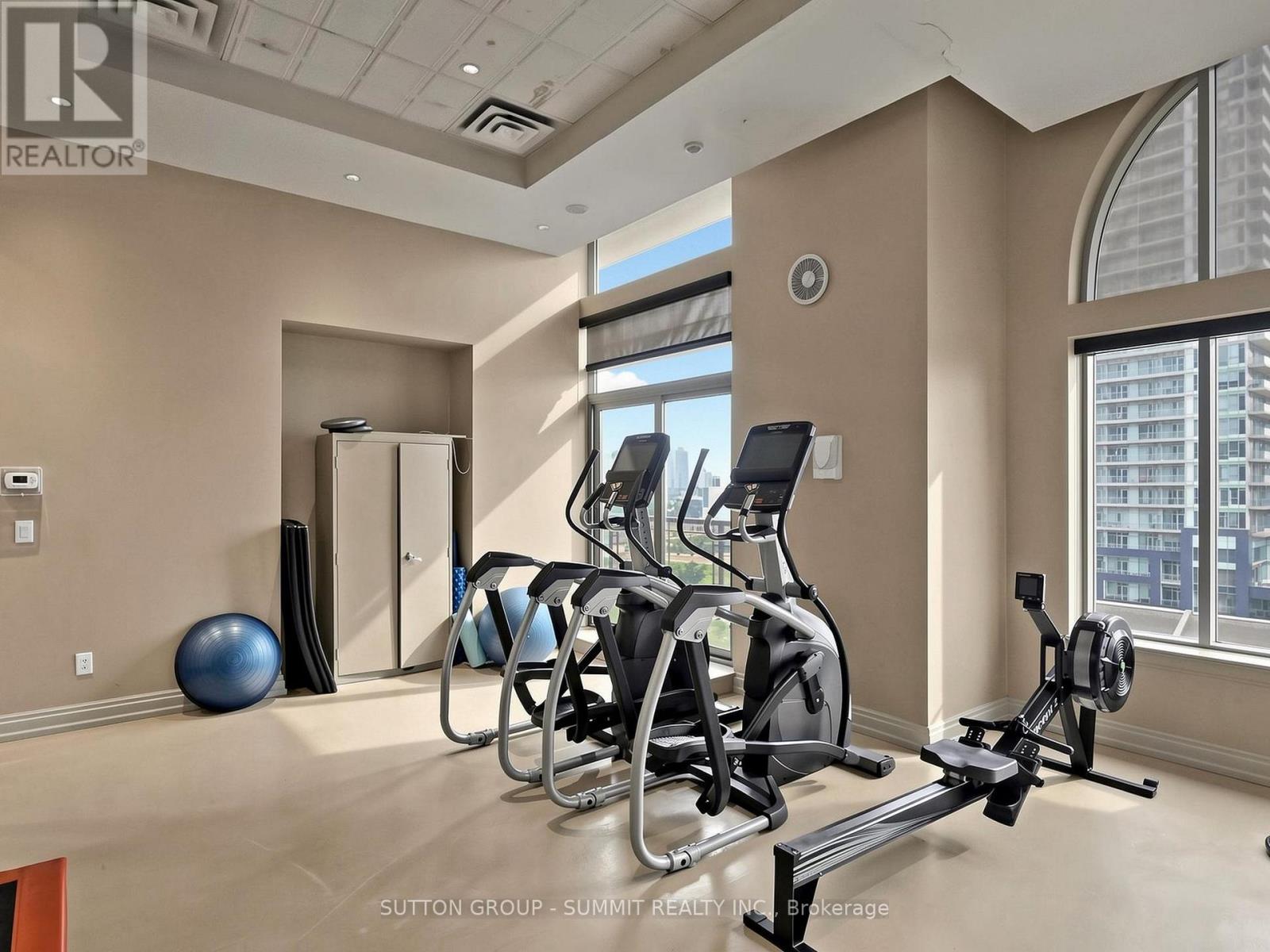 2611 - 385 Prince Of Wales Drive, Mississauga, Ontario  L5B 0C6 - Photo 42 - W13444614