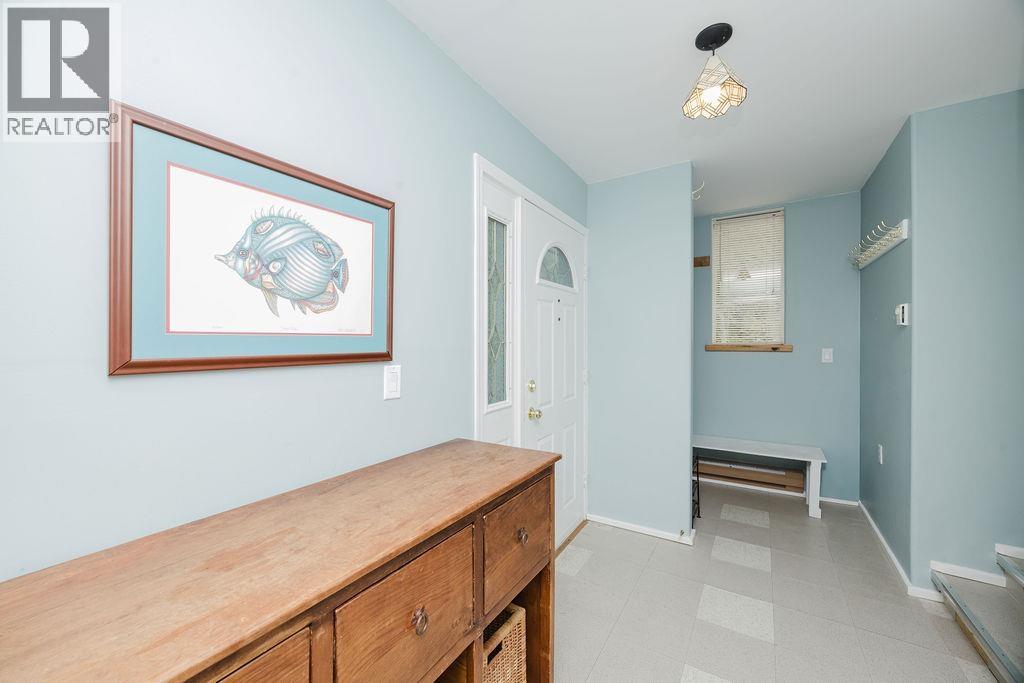 5808 Skookumchuk Road, Sechelt, British Columbia  V7Z 0P3 - Photo 26 - R3137335