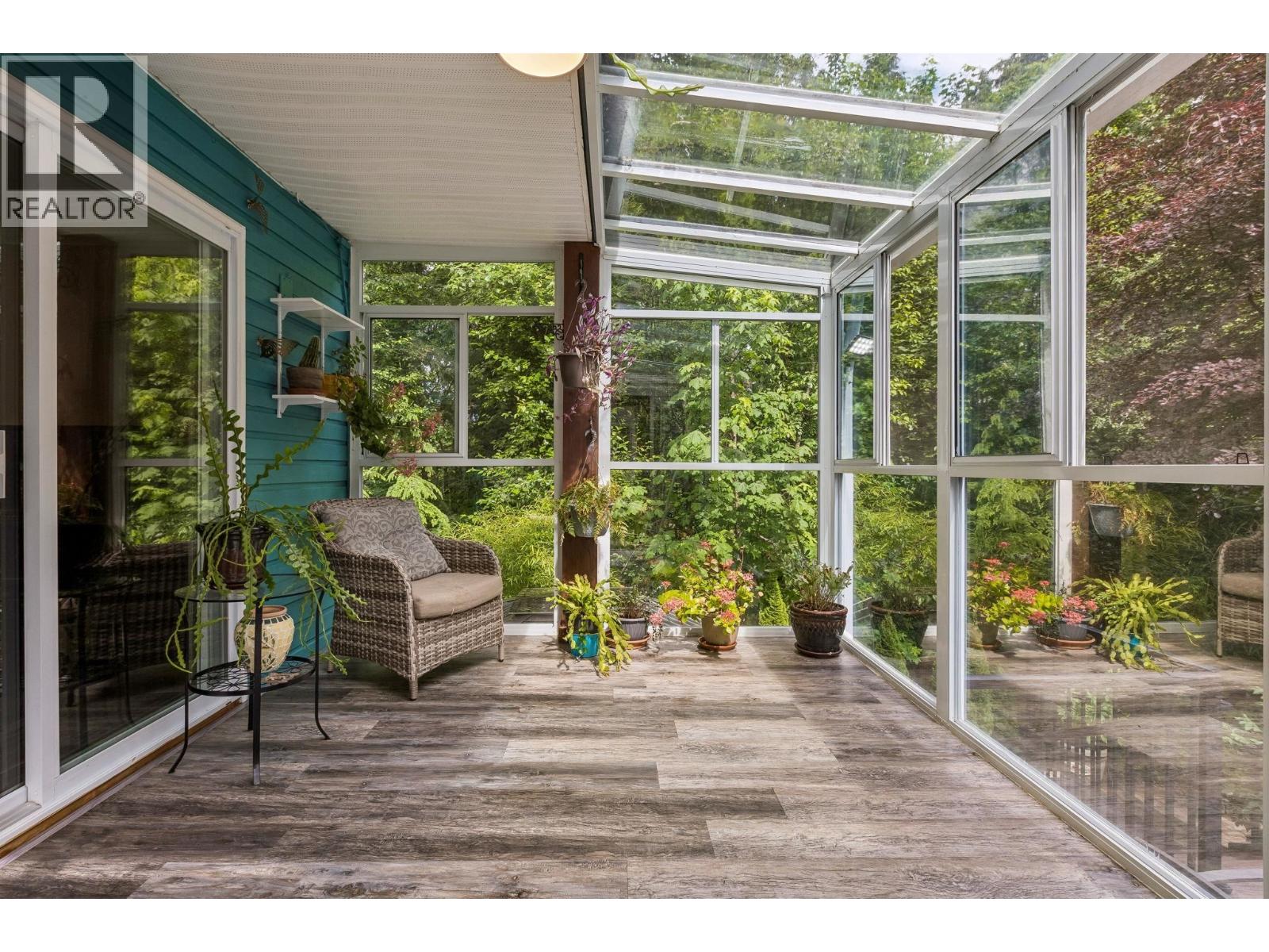 1501 Ostler Court, North Vancouver, British Columbia  V7G 2P1 - Photo 35 - R3137348