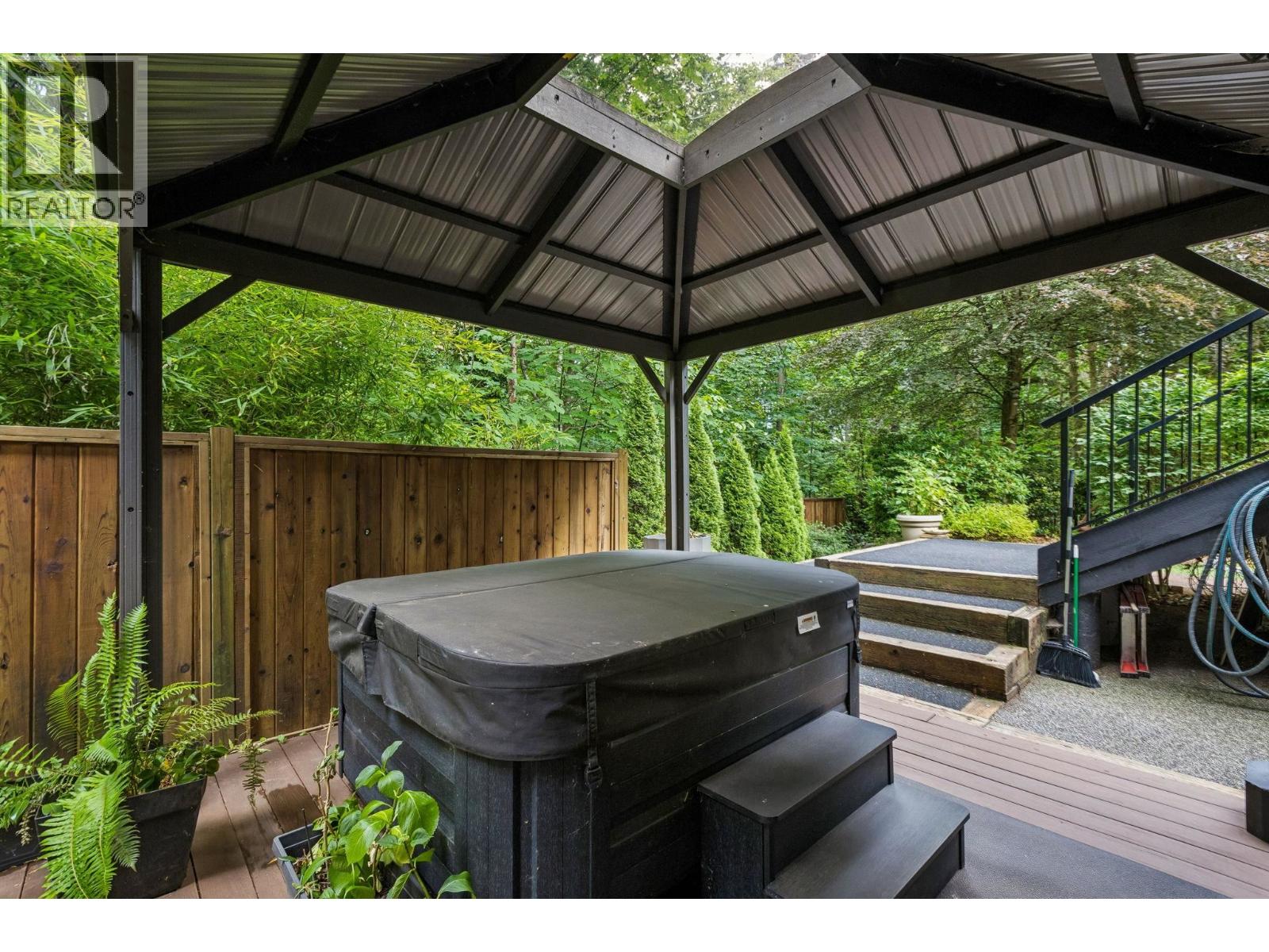 1501 Ostler Court, North Vancouver, British Columbia  V7G 2P1 - Photo 37 - R3137348