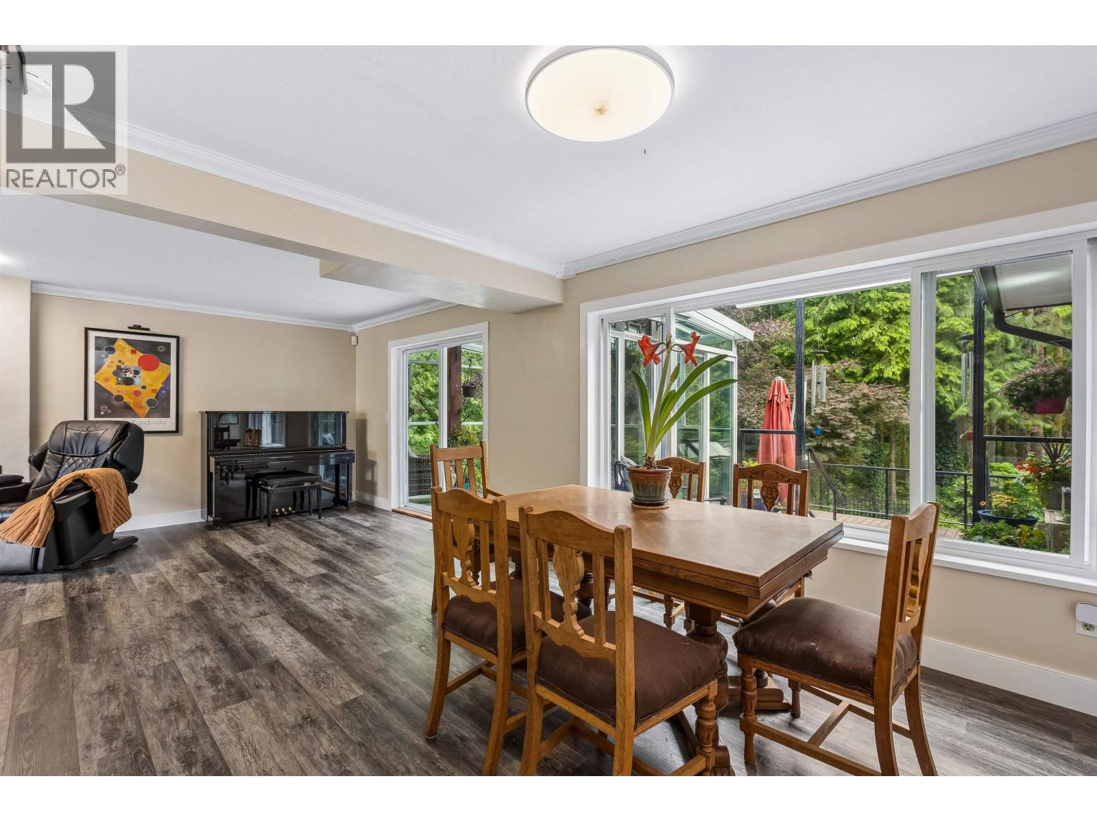 1501 Ostler Court, North Vancouver, British Columbia  V7G 2P1 - Photo 7 - R3137348