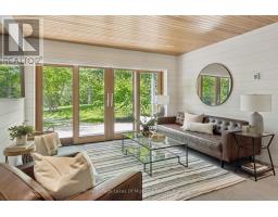 1016 SWIFT LANE, Algonquin Highlands, Ontario