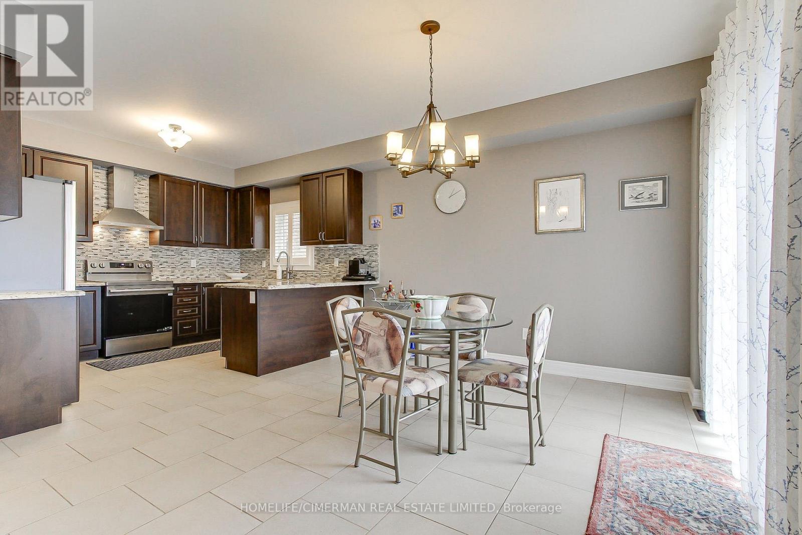 88 Chelsea Crescent, Bradford West Gwillimbury, Ontario  L3Z 0J7 - Photo 13 - N13459408